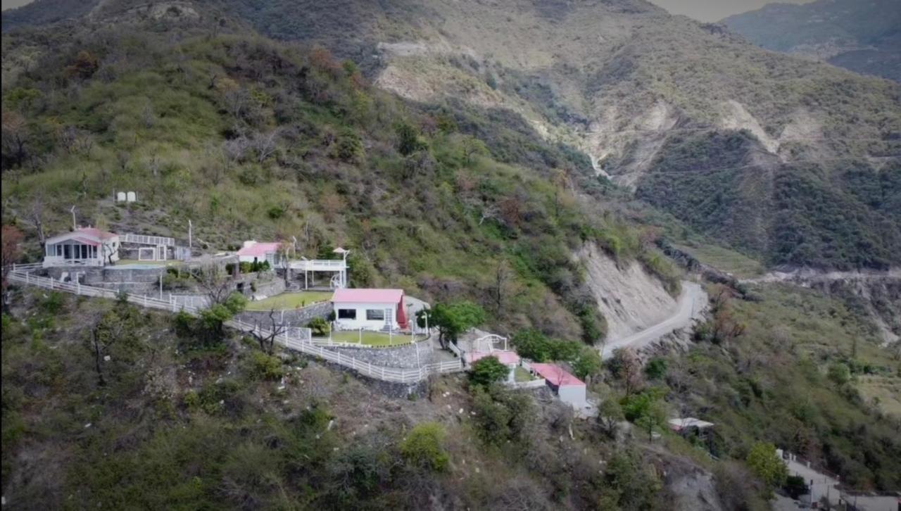 The Bohemian Casa Dehradun Hotel Buitenkant foto